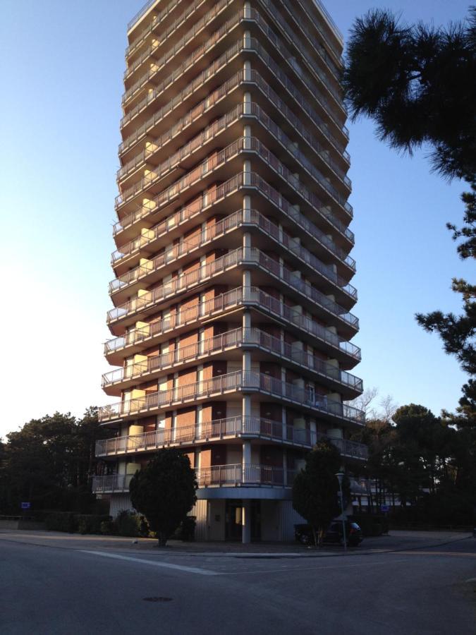 Condominio Aquilone Lignano Sabbiadoro Exterior photo